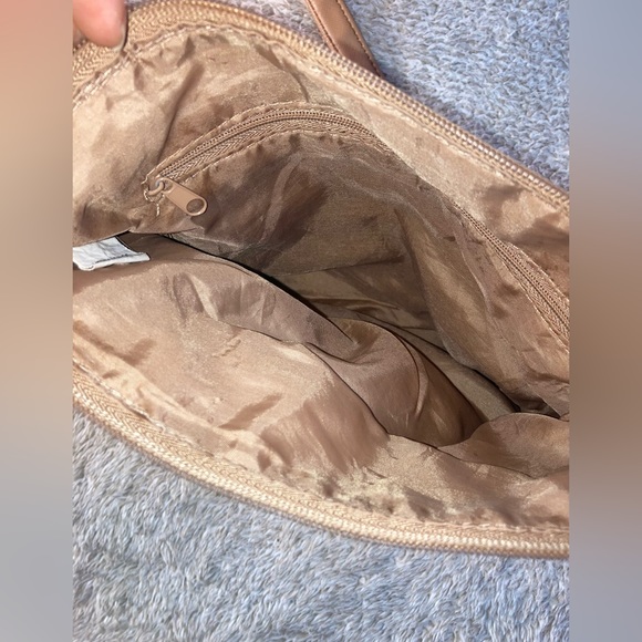 Crossbody - Picture 3 of 3